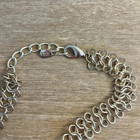 Stunning flower necklace - Picture 5 of 8